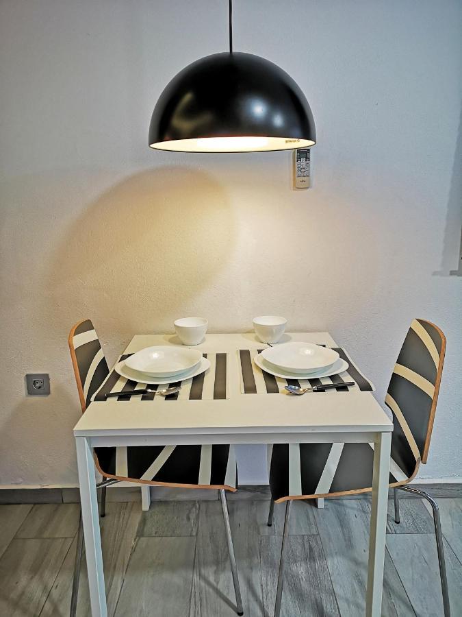 Conil Red-Black Apartment Conil De La Frontera Extérieur photo